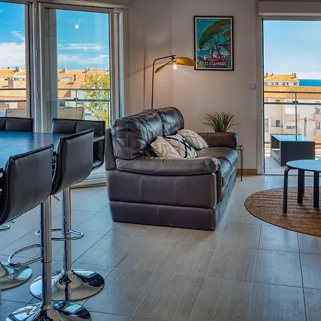 Kindly Read My Host Profile At Bottom Of Page Before Submitting A Request #luxury Sea View# *