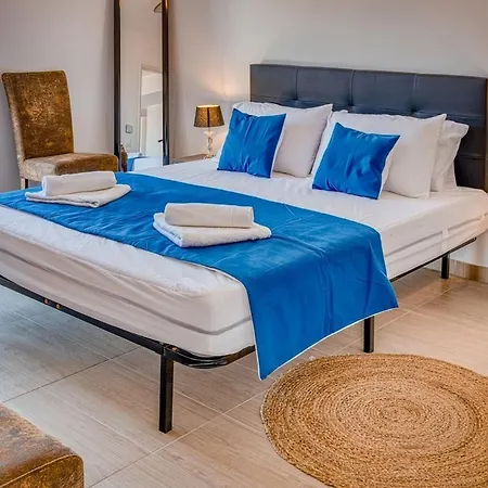 Kindly Read My Host Profile At Bottom Of Page Before Submitting A Request #luxury Sea View# Фрежюс